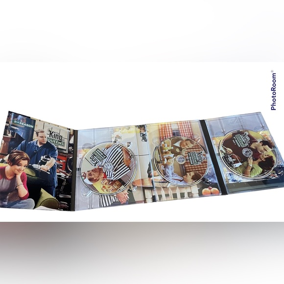 2/ $15 🔵 King of Queens Season 2 - Picture 2 of 2